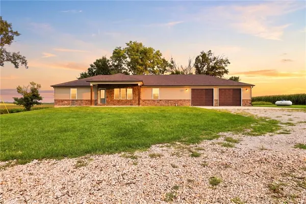 363 SE PP HWY, Leeton, MO 64761