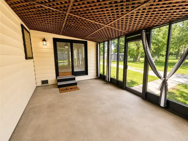 808 S State Route F HWY, Garden City, MO 64747