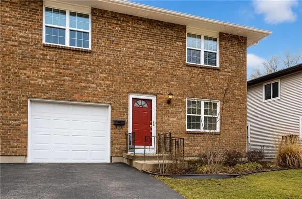 9624 Hadley DR, Overland Park, KS 66212