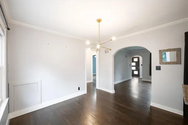 5987 Paseo BLVD, Kansas City, MO 64110