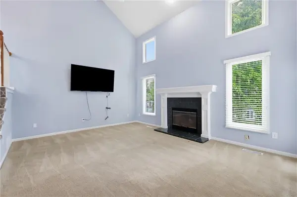 13644 W 58 TER, Shawnee, KS 66216