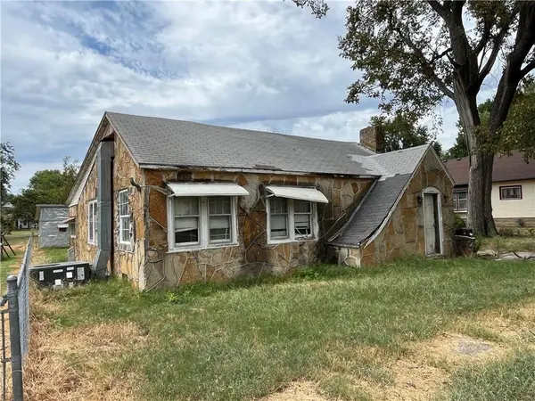 533 S Indiana AVE, Columbus, KS 66725