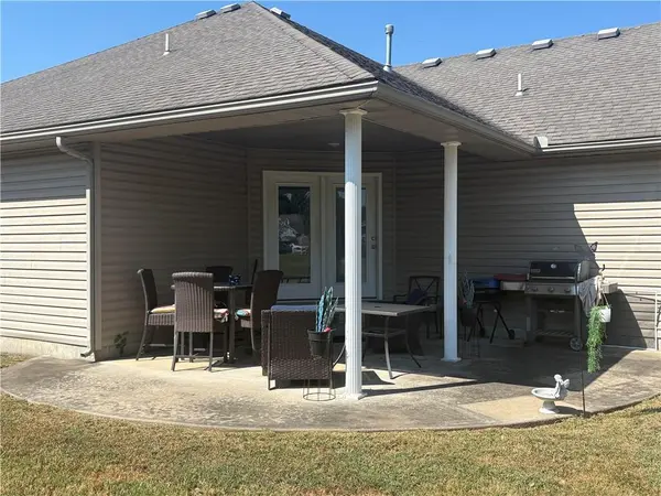 514 Brooklyn CT, Frontenac, KS 66763