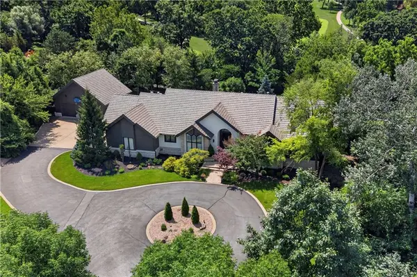 3805 W 123rd ST, Leawood, KS 66209