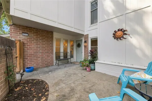 6244 Rosewood ST, Mission, KS 66205