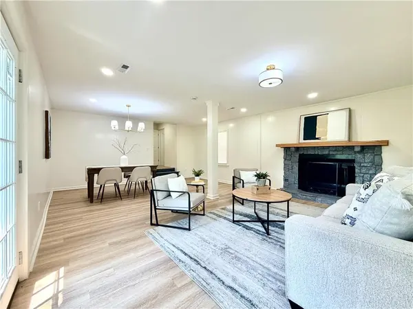 224 S Central ST, Olathe, KS 66061