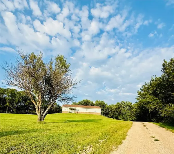 13661 County Road 335 N/A, Savannah, MO 64485