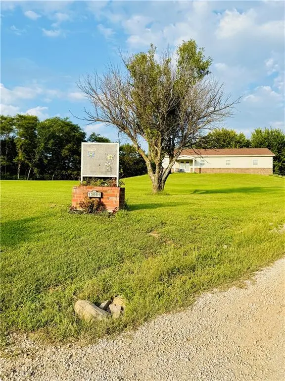 13661 County Road 335 N/A, Savannah, MO 64485