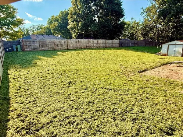 6106 N 25th street TER, St Joseph, MO 64505