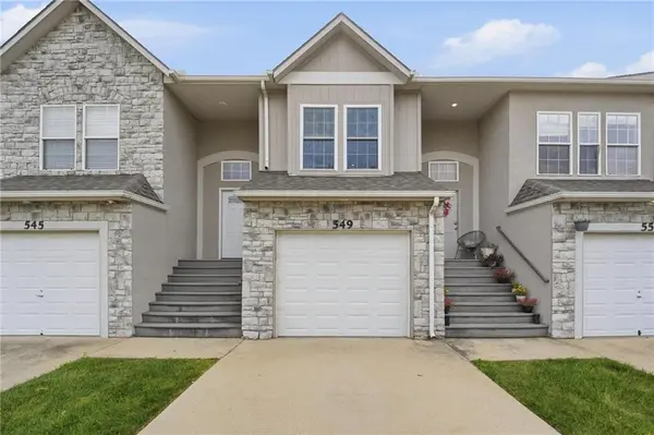 549 S Woodson LN, Gardner, KS 66030