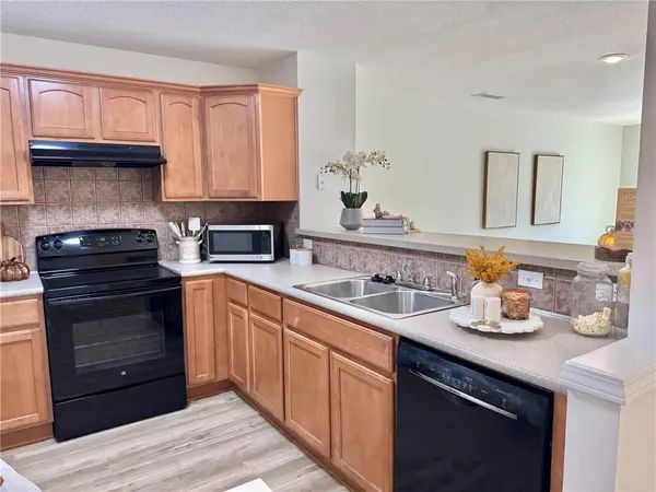 5402 N Fairmount AVE, Kansas City, MO 64118