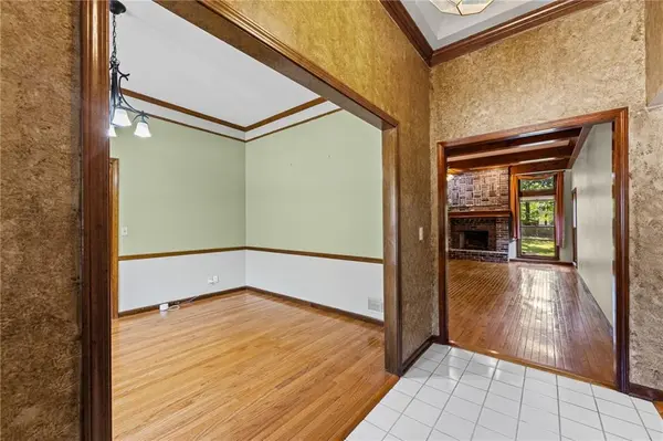 6209 NW 77th ST, Kansas City, MO 64151