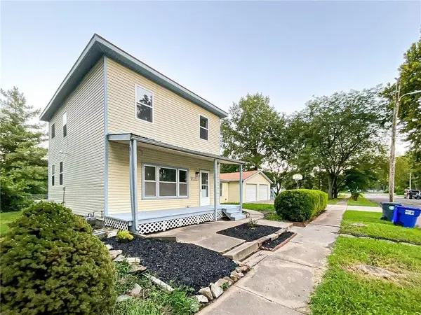 1203 S Massachusetts AVE, Sedalia, MO 65301