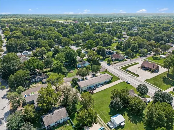 115 W Orchard ST, Odessa, MO 64076
