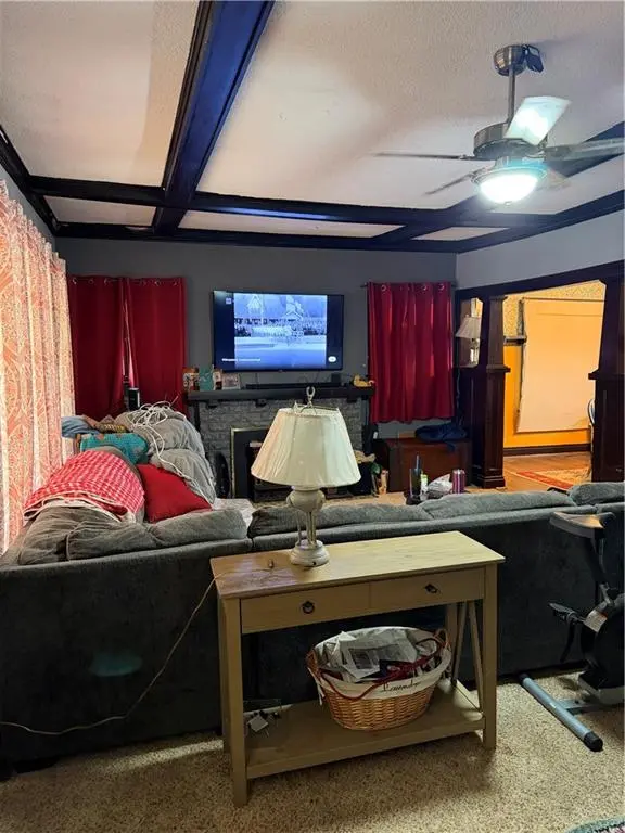 416 W 3rd ST, Coffeyville, KS 67337