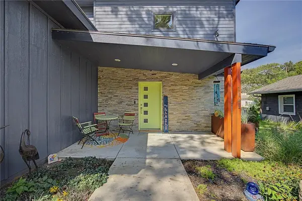 1141 Delaware ST, Lawrence, KS 66044