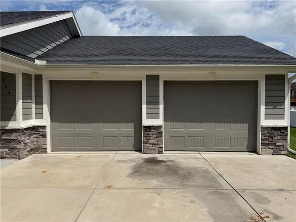 203 Valley ST, Lathrop, MO 64465