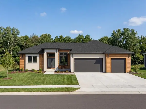 8523 N Booth AVE, Kansas City, MO 64157