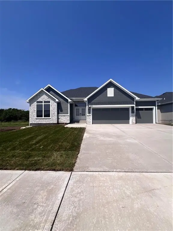 16268 Baxter ST, Gardner, KS 66030