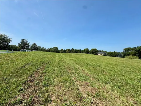 25030 177th TER, Leavenworth, KS 66048