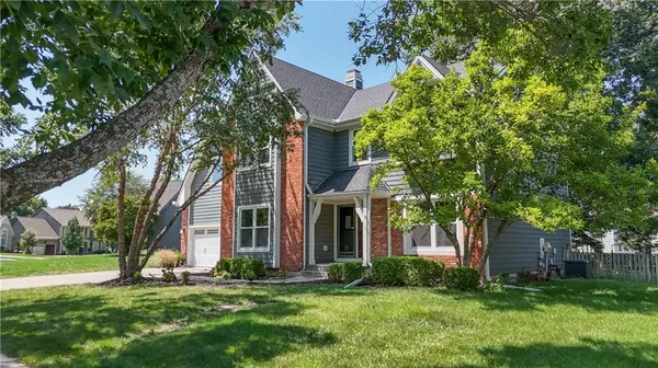 5100 W 131st ST, Leawood, KS 66209