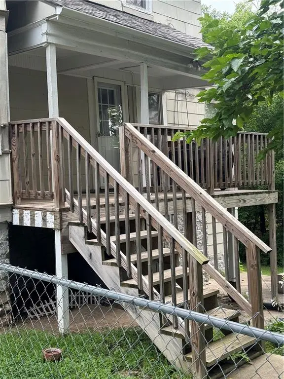 121 S Myrtle AVE, Excelsior Springs, MO 64024