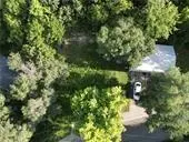 1016 Suntree PL, Kansas City, KS 66103