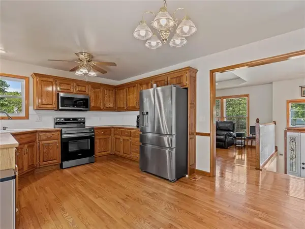 14606 St. Andrews DR, Grandview, MO 64030