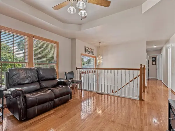14606 St. Andrews DR, Grandview, MO 64030