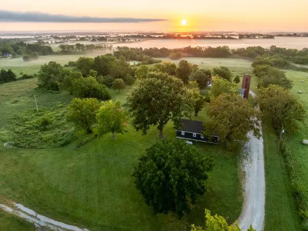 14769 NE State Route E HWY, Adrian, MO 64720