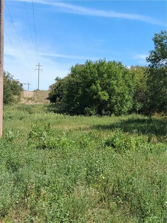 Highway 75 HWY, Altoona, KS 66710