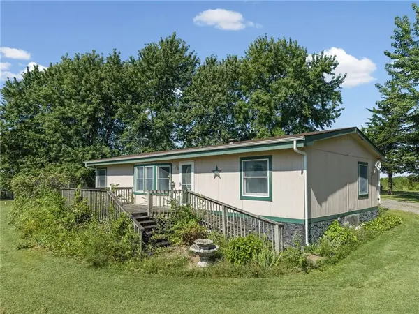 8493 Grandview RD, Kidder, MO 64649