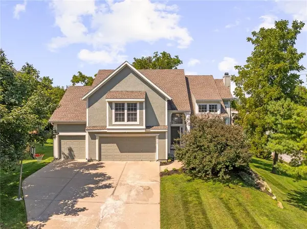 14300 Robinson ST, Overland Park, KS 66223