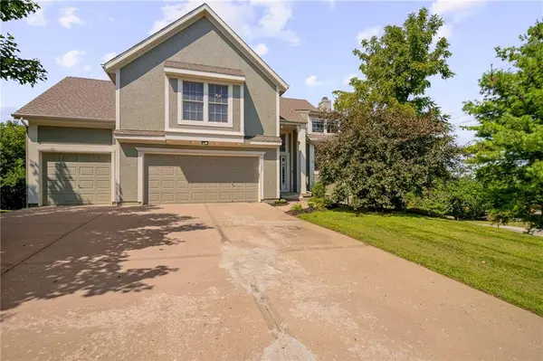 14300 Robinson ST, Overland Park, KS 66223