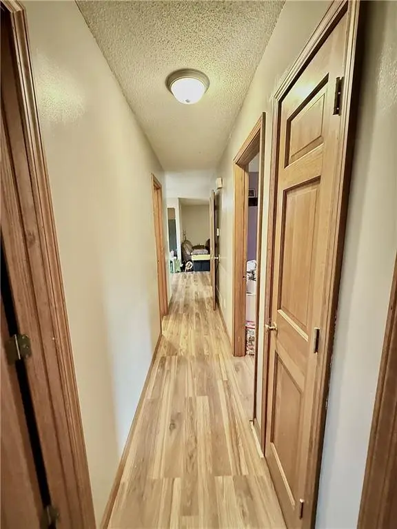 614 W 16TH ST, Maryville, MO 64468