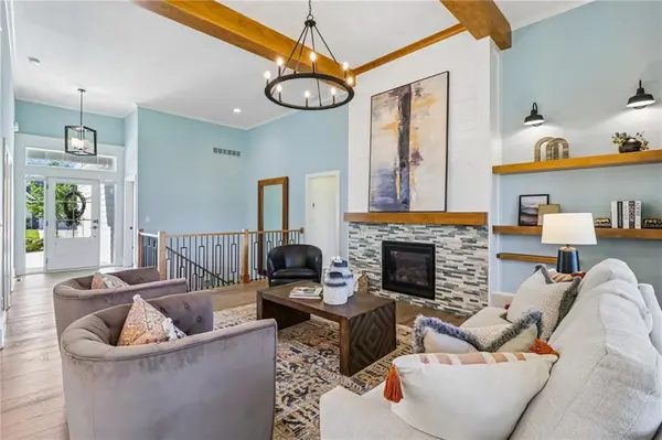 13300 W 174th PL, Overland Park, KS 66221