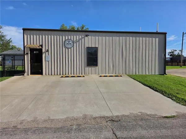 511 Carr AVE, Osawatomie, KS 66064