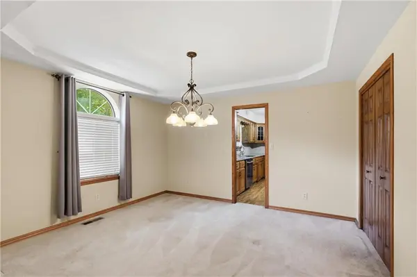 136 Westfield RD, Pittsburg, KS 66762