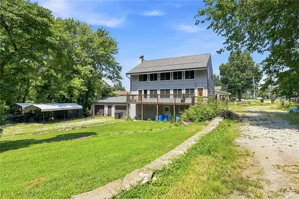 1322 S Kings HWY, Independence, MO 64055