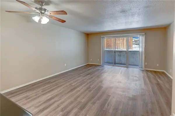 4157 Roanoke RD #2, Kansas City, MO 64111