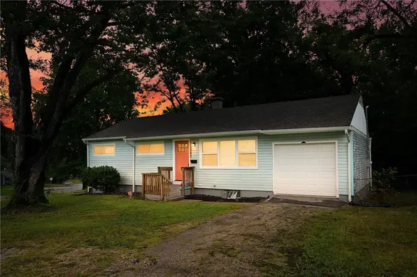 11407 Delmar AVE, Kansas City, MO 64134