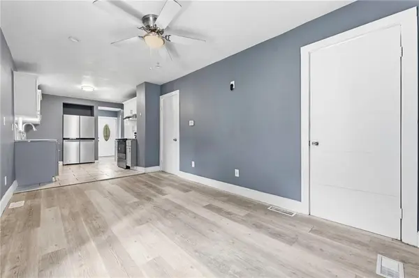 5240 South Benton AVE, Kansas City, MO 64130
