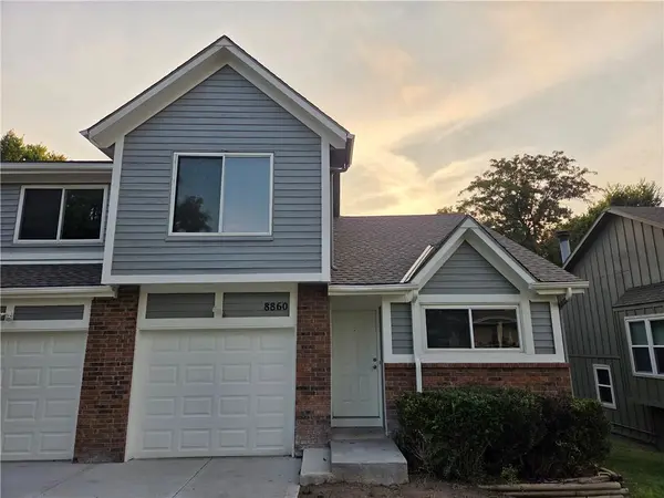 8860 Gallery ST, Lenexa, KS 66215