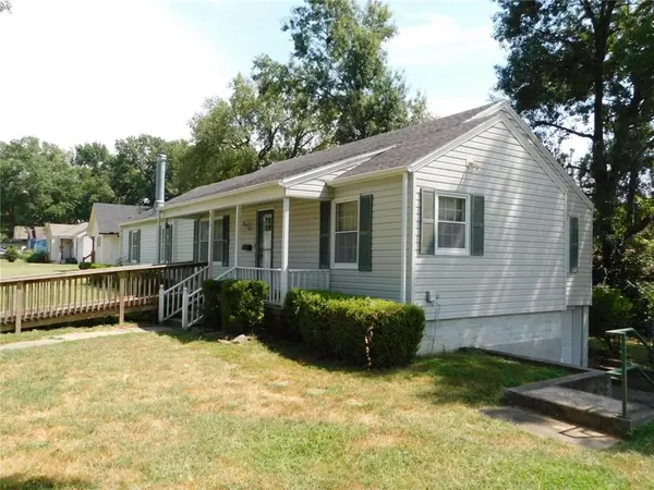 613 W Jefferson ST, Pittsburg, KS 66762
