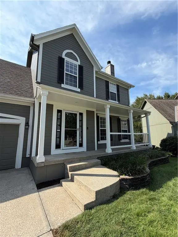 14675 W 151 TER, Olathe, KS 66062