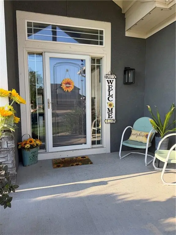 2401 NE 112th ST, Kansas City, MO 64155