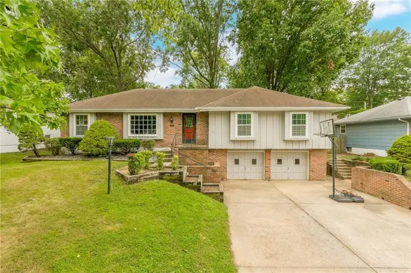 1713 NE 69th TER, Gladstone, MO 64118