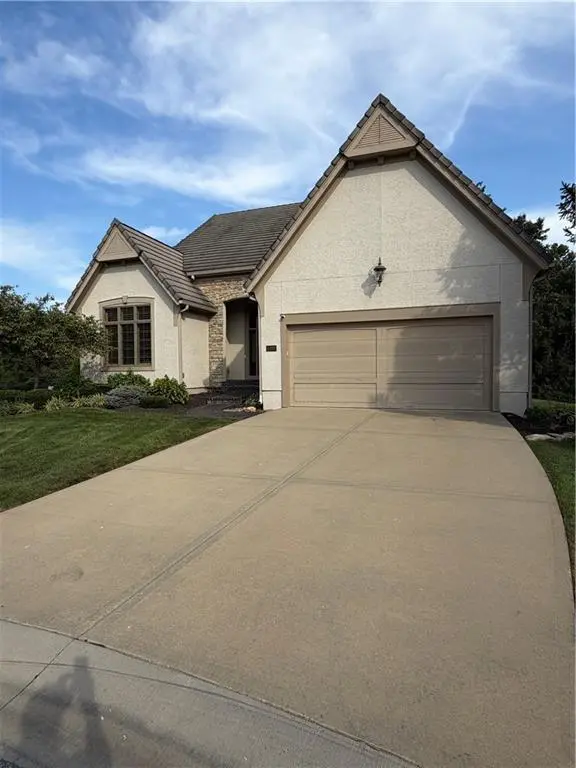5303 W 124th CT, Overland Park, KS 66209