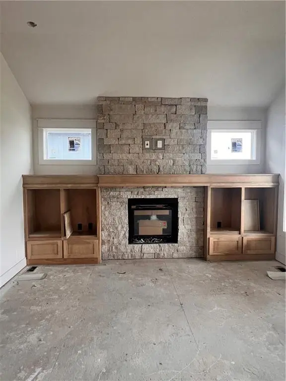 16367 Baxter ST, Gardner, KS 66030
