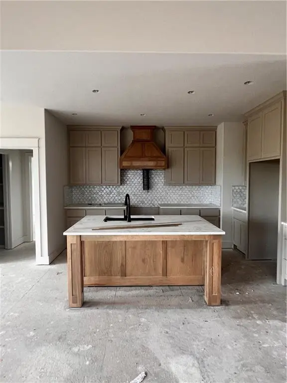 16367 Baxter ST, Gardner, KS 66030